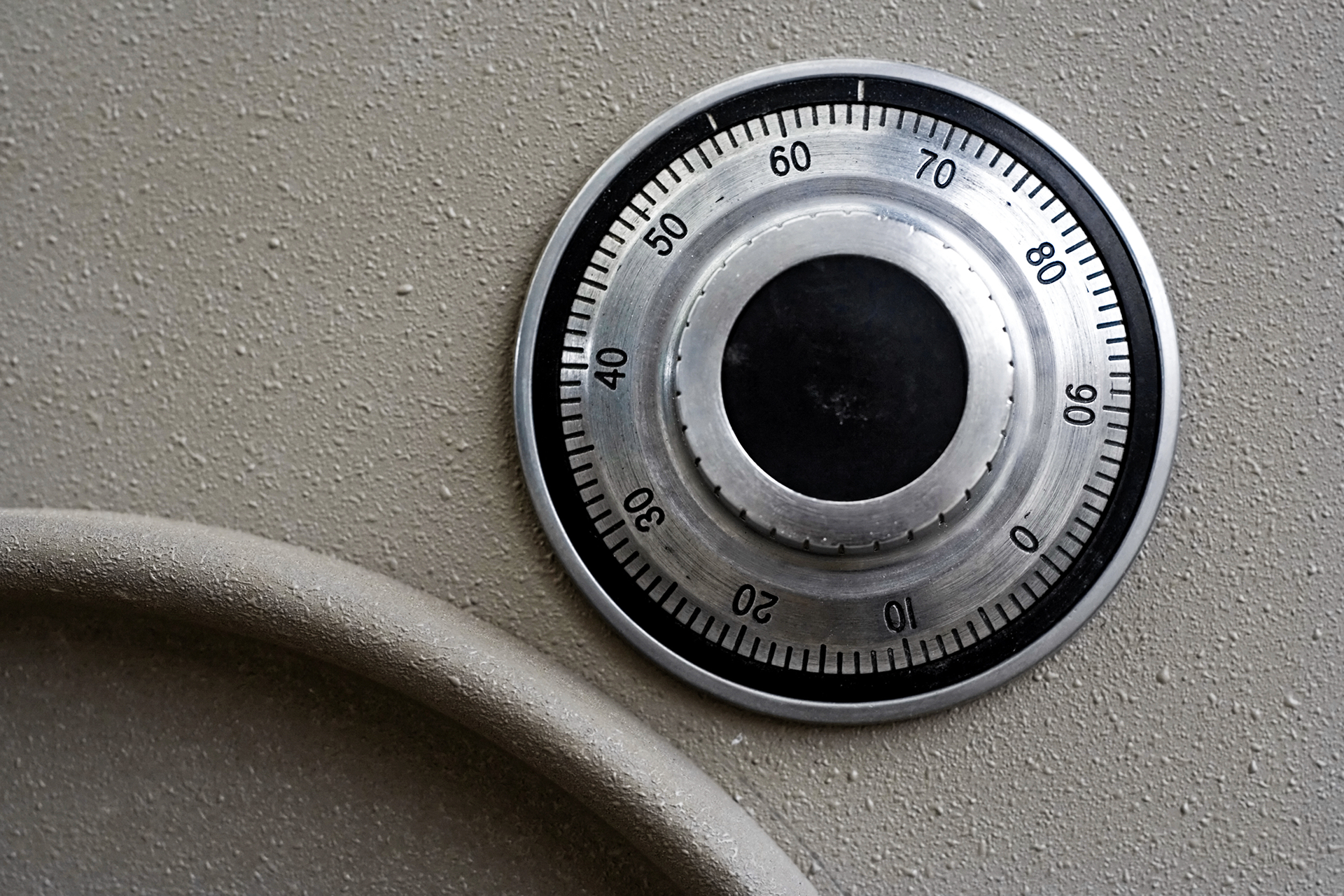 Safe and vault locksmith video